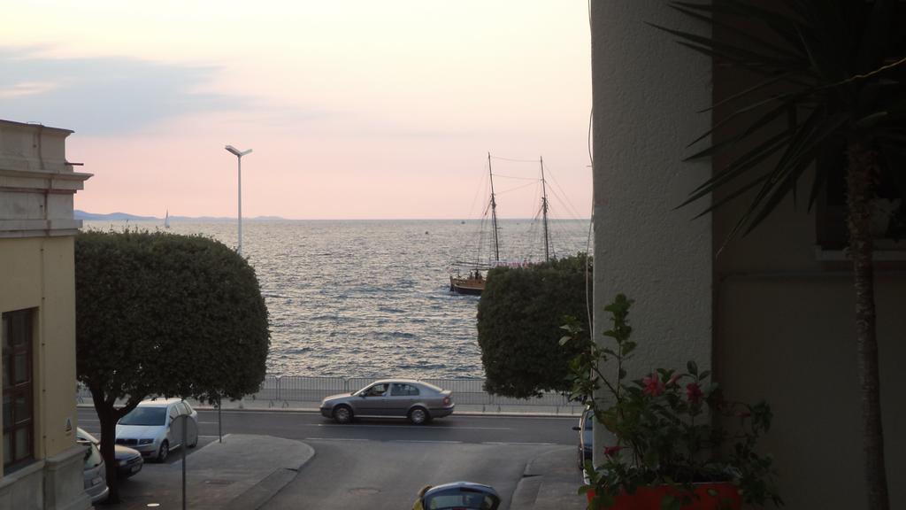 Guest House Lenny Rooms Zadar Bagian luar foto