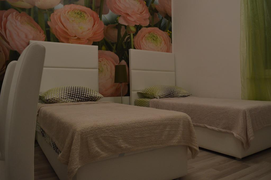 Guest House Lenny Rooms Zadar Bagian luar foto