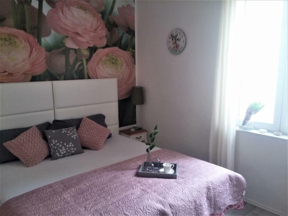 Guest House Lenny Rooms Zadar Bagian luar foto