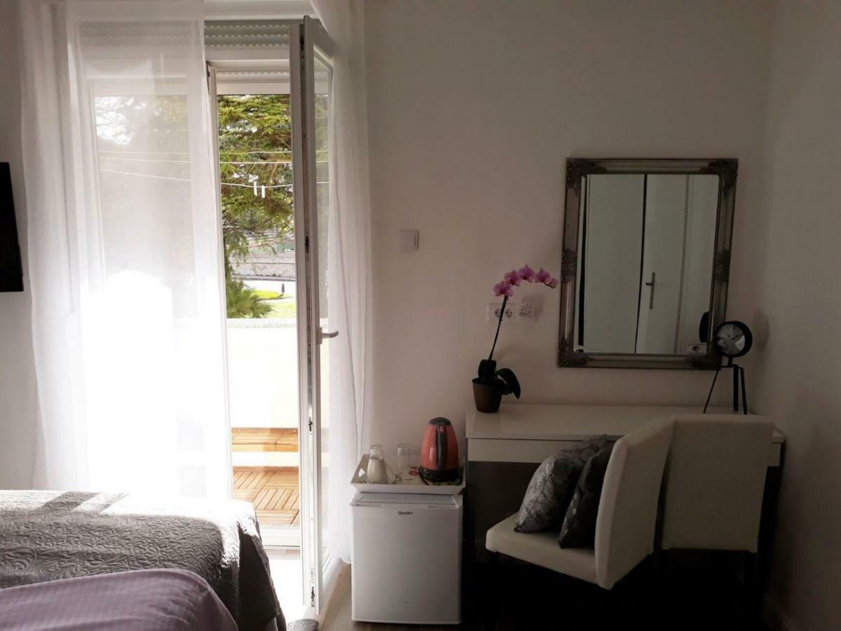 Guest House Lenny Rooms Zadar Bagian luar foto