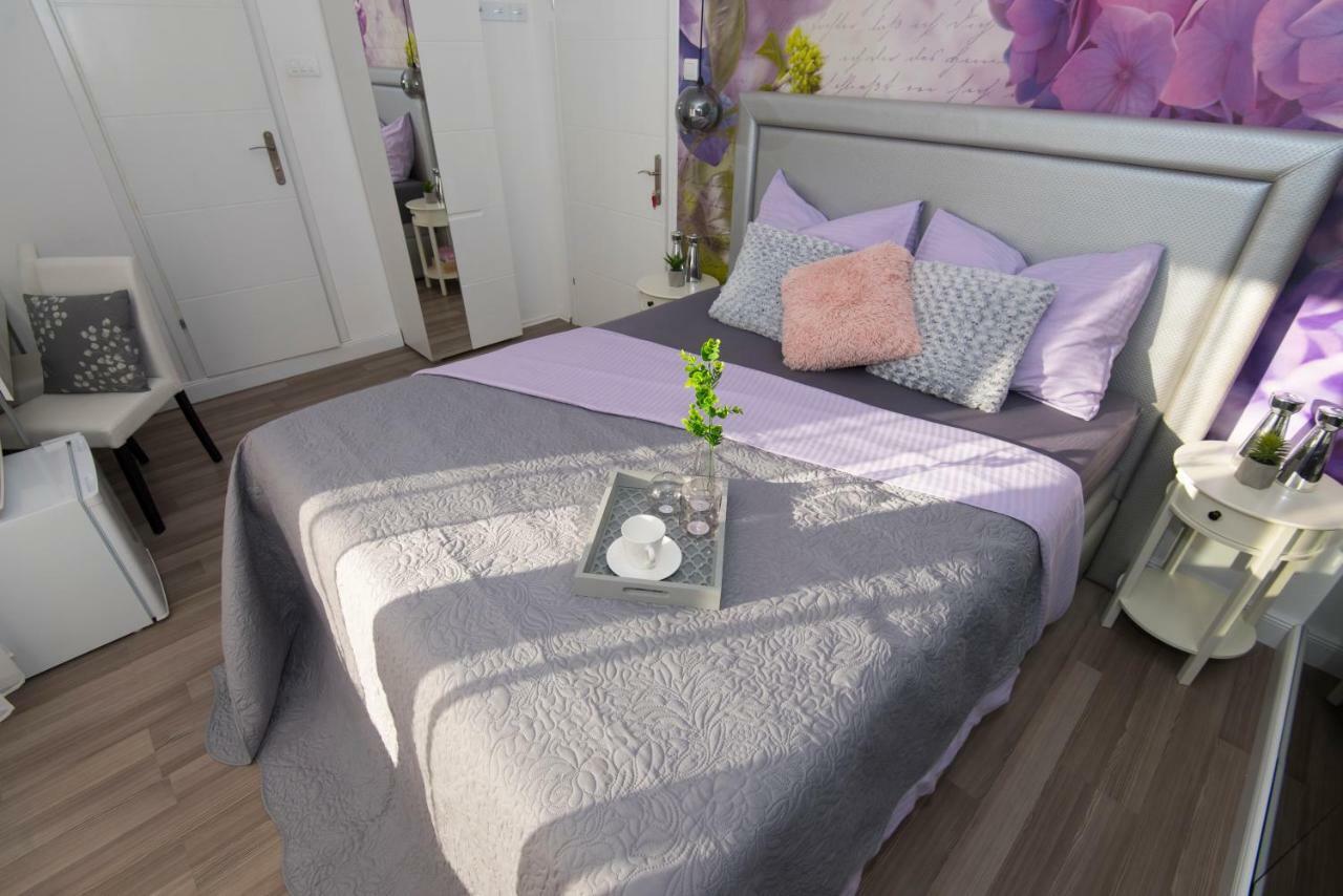 Guest House Lenny Rooms Zadar Bagian luar foto