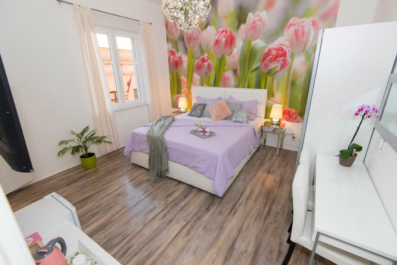 Guest House Lenny Rooms Zadar Bagian luar foto